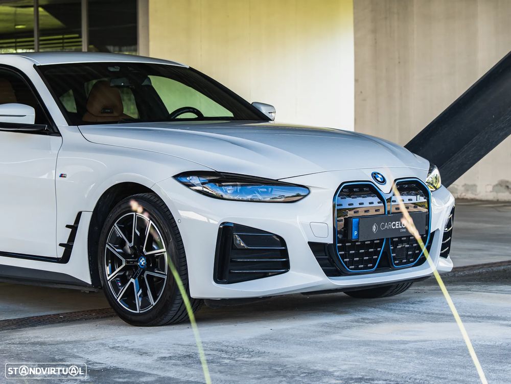 BMW i4 eDrive40 Pack Desportivo M - 7