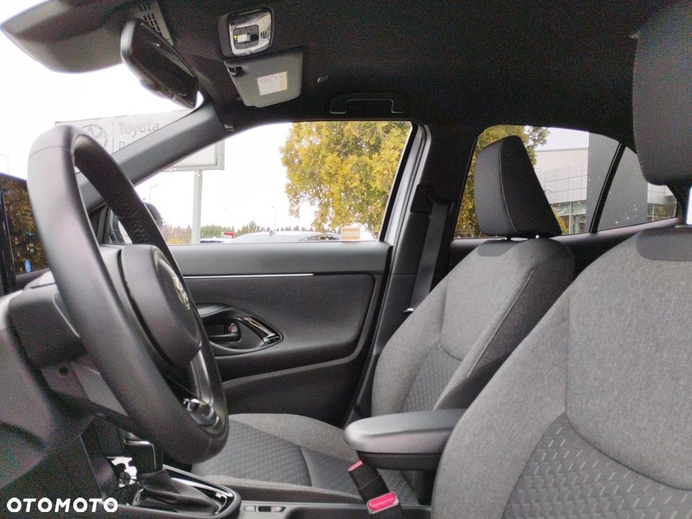 Toyota Yaris Cross Hybrid 1.5 Style - 12