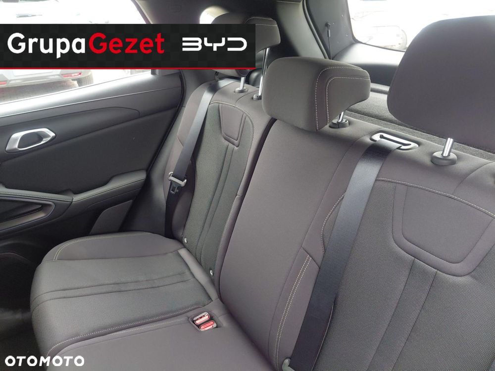 BYD Atto 2 DM-i Active - 16