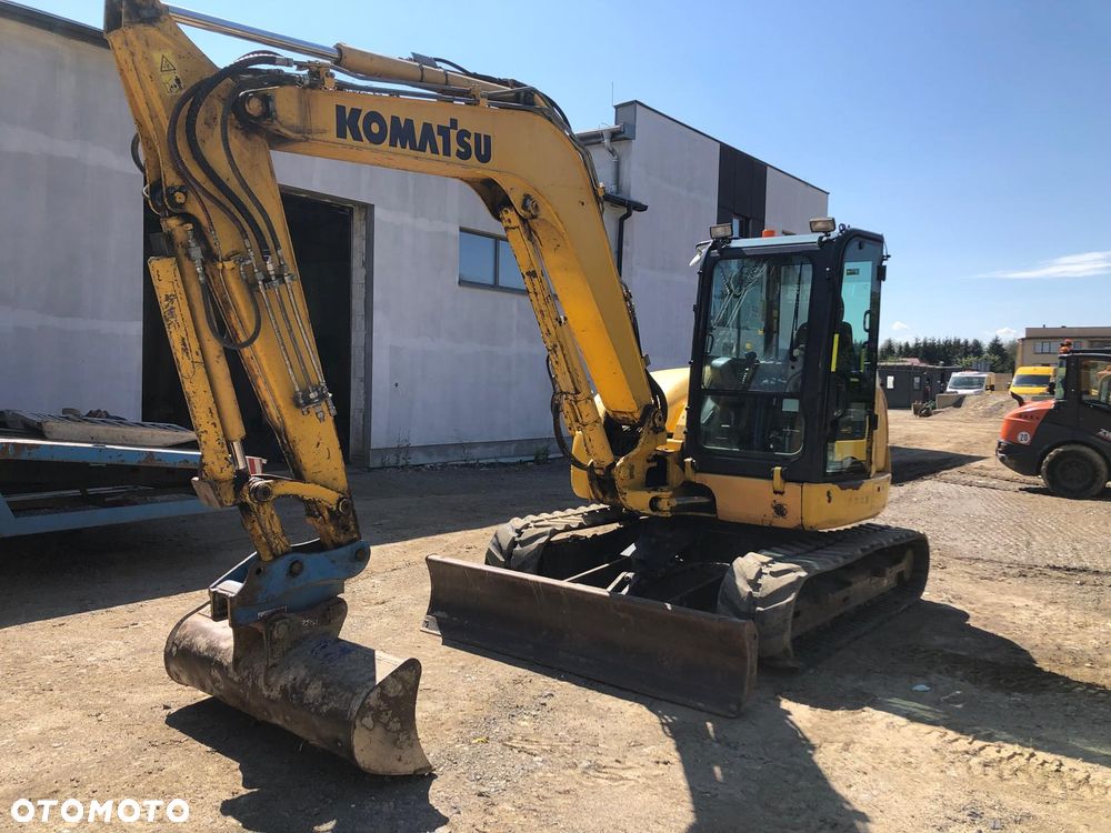 Komatsu PC80MR-5 - 10