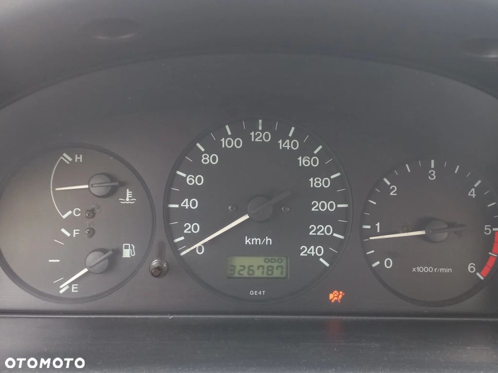 Mazda 626 2.0 TD Comfort - 10