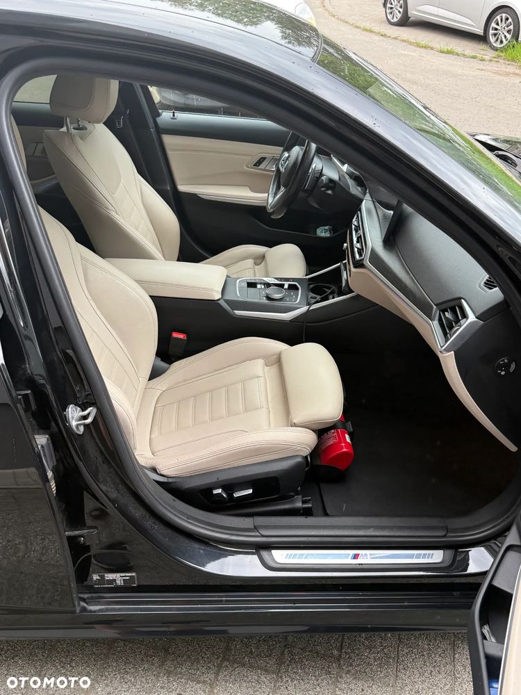 BMW Seria 3 330i xDrive M Sport sport - 8