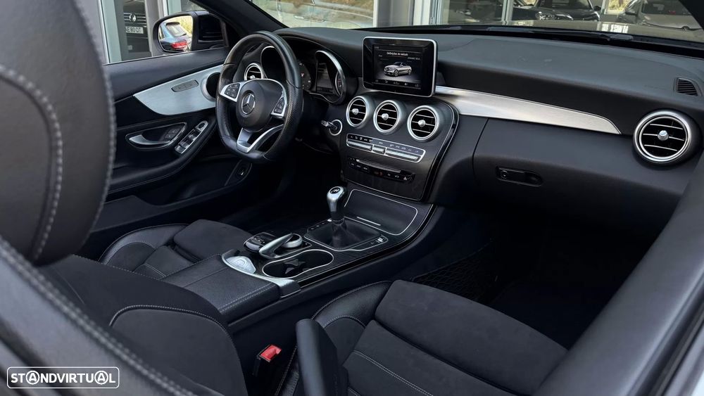 Mercedes-Benz C 180 Cabrio AMG Line - 44