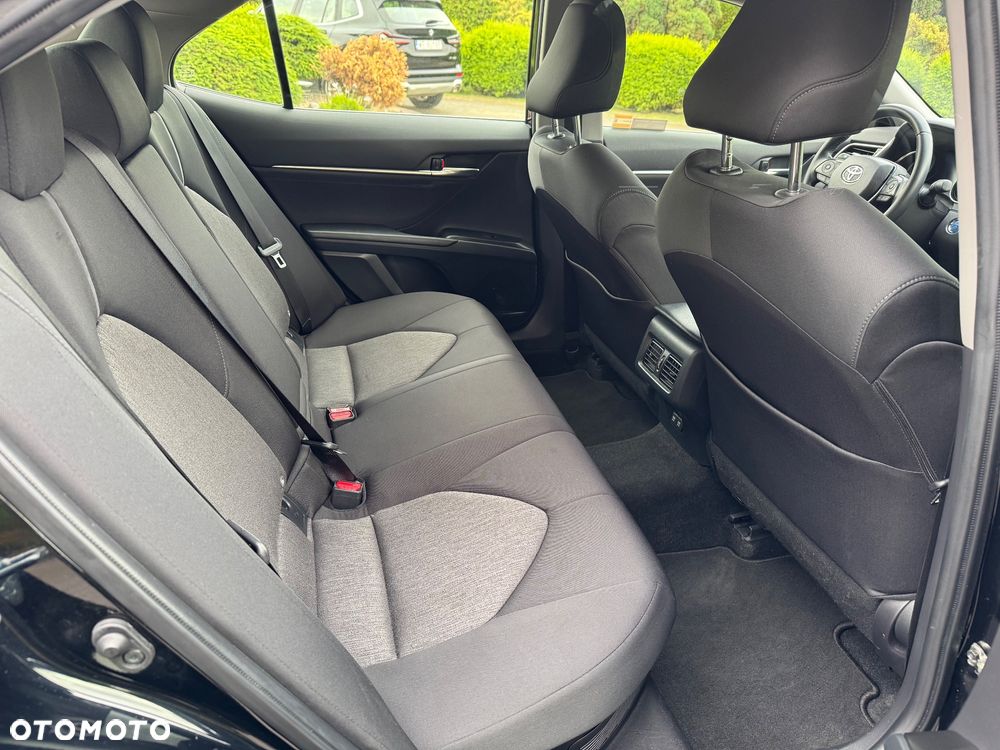 Toyota Camry 2.5 Hybrid Comfort CVT - 16