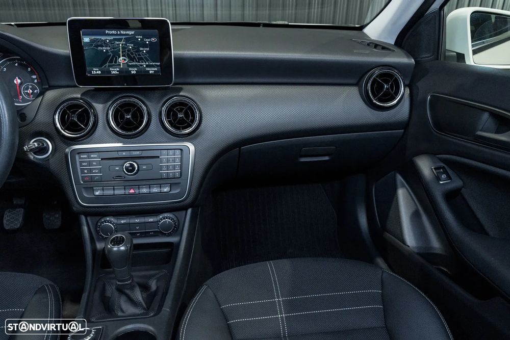 Mercedes-Benz A 160 d Urban - 9
