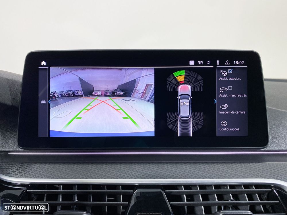 BMW 520 e Pack M - 16