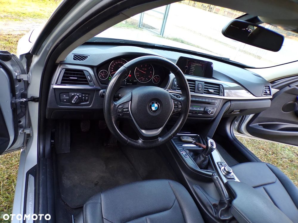 BMW Seria 3 318d Blue Performance Modern Line - 15