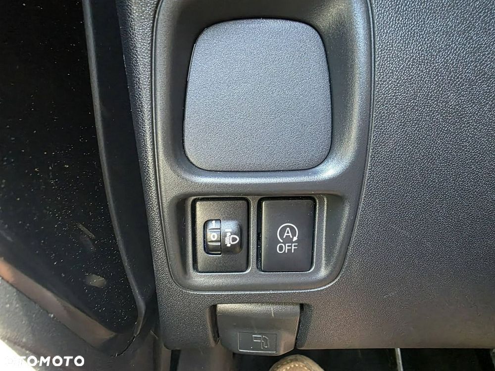 Citroën C1 VTi 72 SHINE - 12