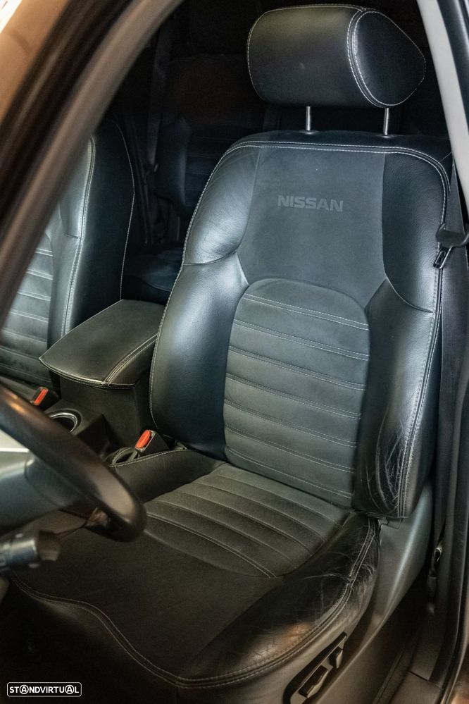 Nissan Navara 3.0 dCi V6 CD LE AT 4WD - 16