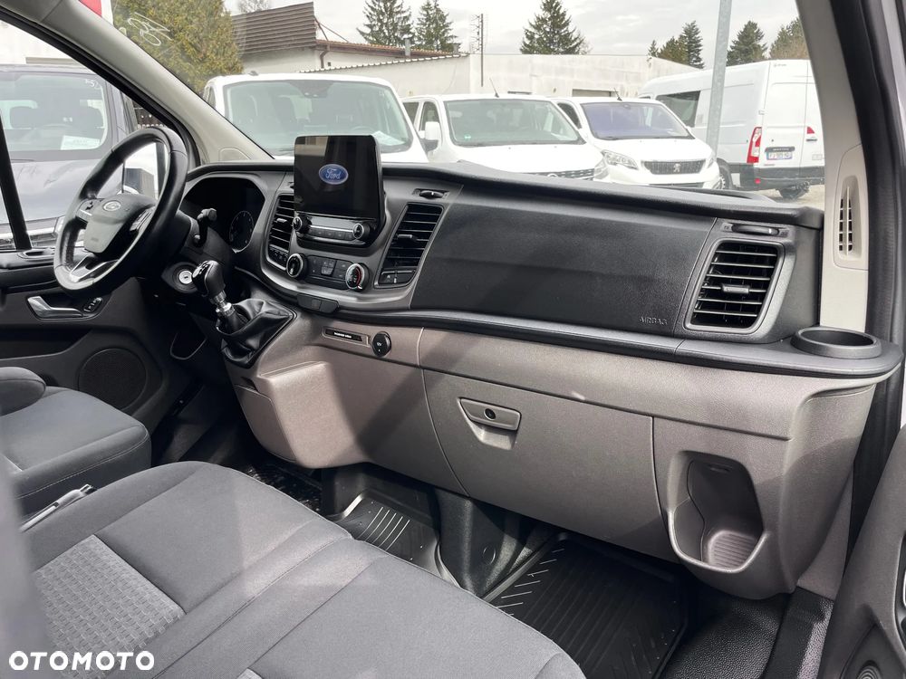 Ford Transit Custom - 8