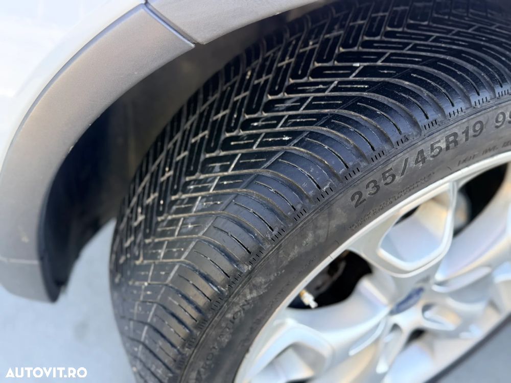 Ford Kuga 2.0 TDCi 4x4 Individual - 31