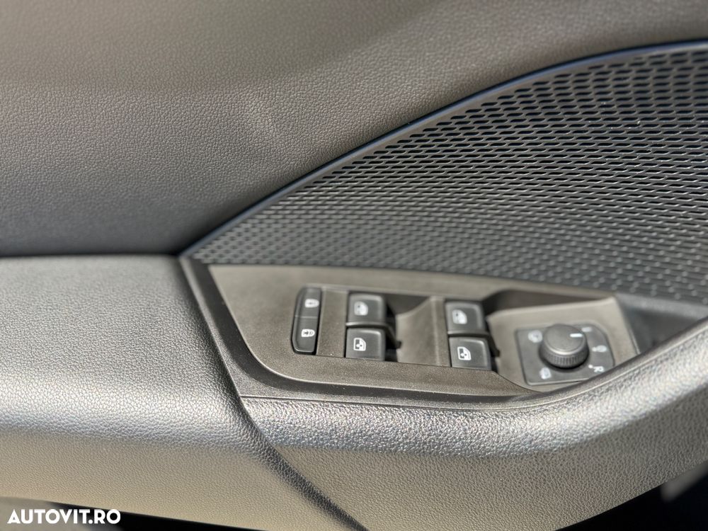 Skoda Octavia 2.0 TDI DSG Base - 25