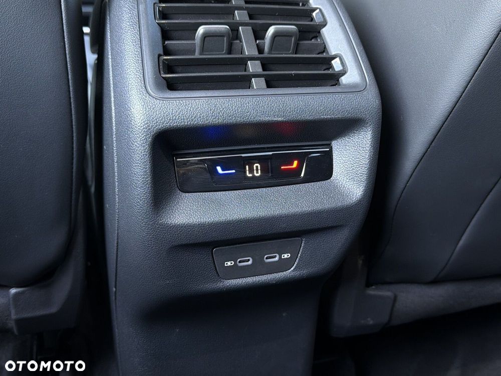 Volkswagen Tiguan 2.0 TDI DSG - 32