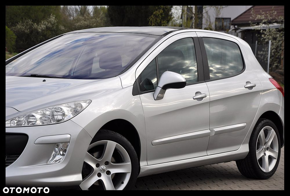 Peugeot 308 120 VTi Premium - 13