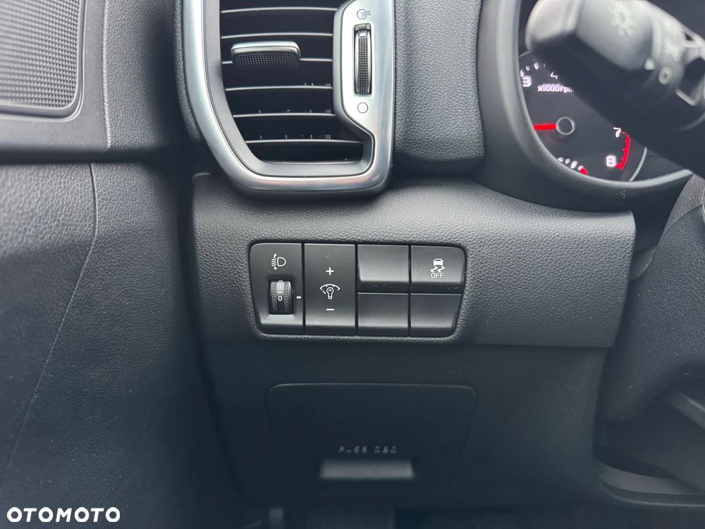 Kia Sportage 1.6 GDI 2WD Vision - 21