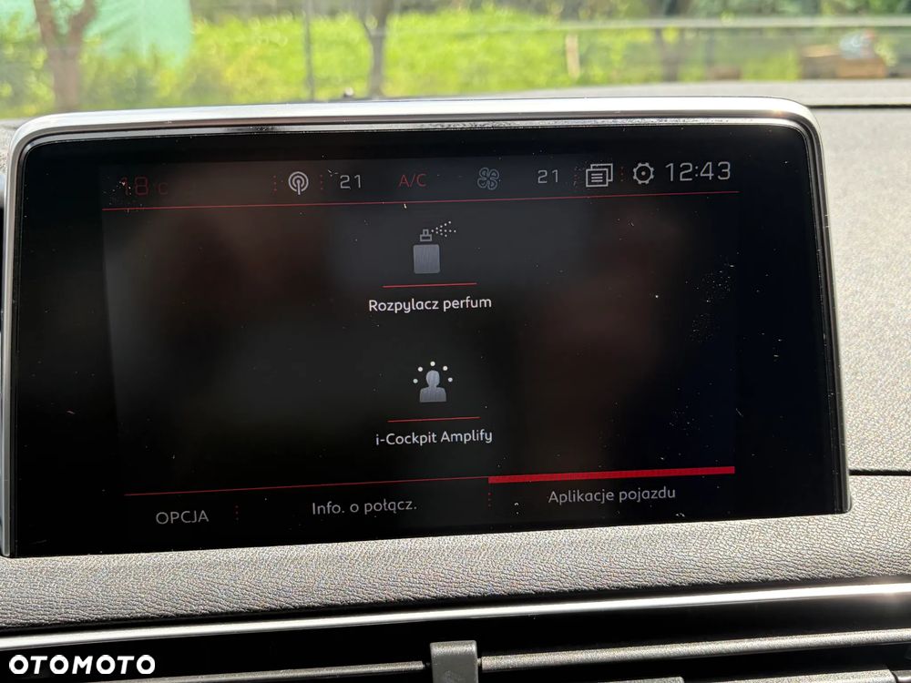 Peugeot 5008 1.6 PureTech GT Line S&S EAT8 - 24