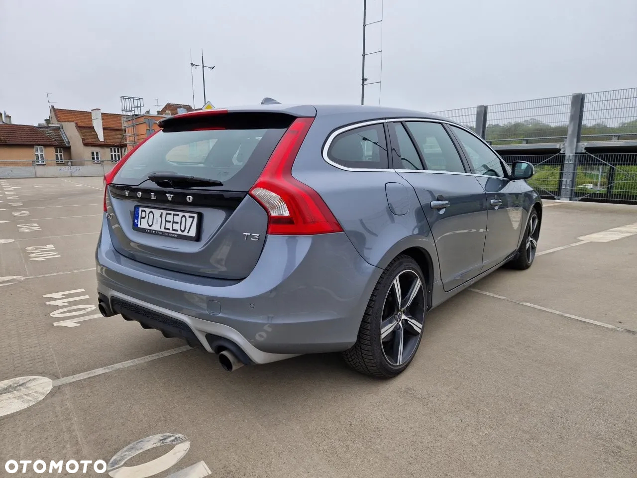 Volvo V60 T3 Drive-E R-Design Kinetic - 5