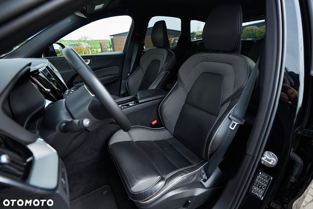 Volvo XC 60 B4 D R-Design - 20