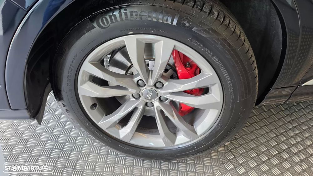 Audi Q7 3.0 TDI quattro S-line Tiptronic 7L - 39