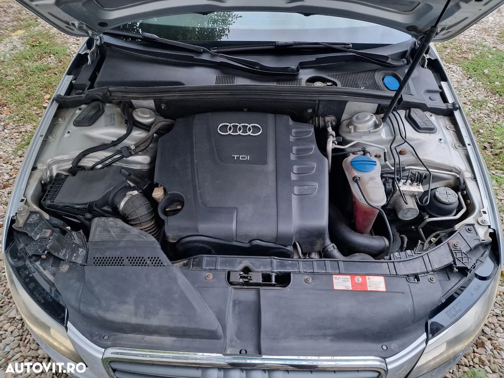 Audi A4 Avant 2.0 TDI DPF multitronic Attraction - 11