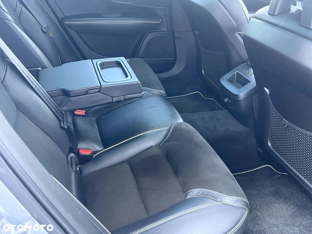 Volvo V90 - 5