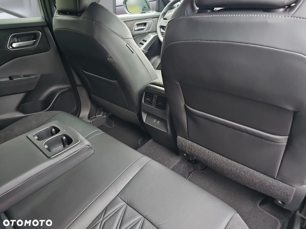 Nissan Qashqai 1.3 DIG-T MHEV Tekna+ Xtronic - 16