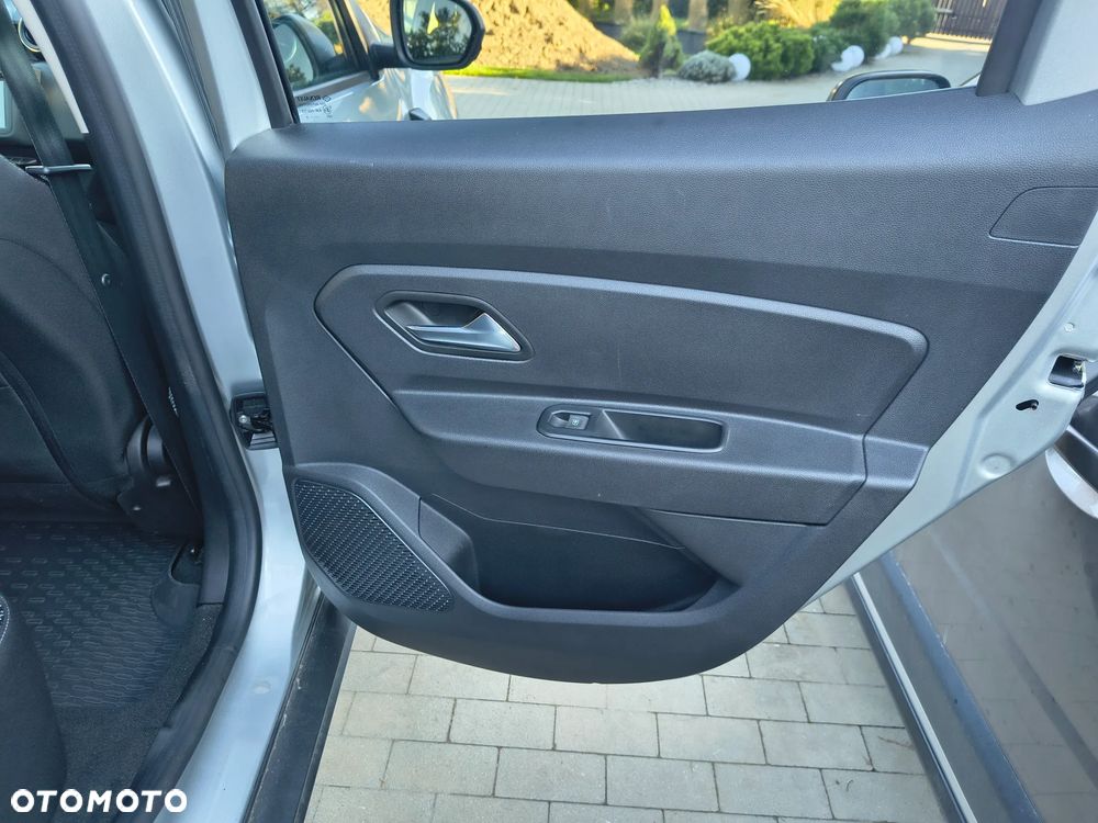 Dacia Duster 1.0 TCe Prestige - 16