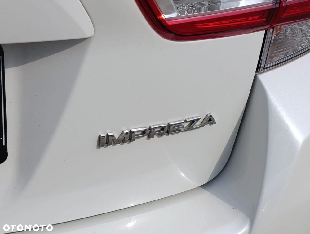 Subaru Impreza 2.0i Exclusive (EyeSight) Lineartronic - 34