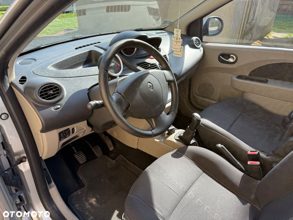 Renault Twingo 1.5 dCi Authentique - 10