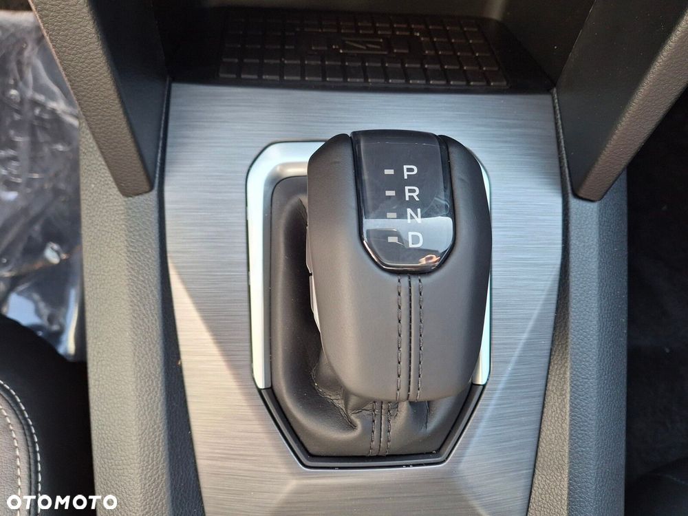 Volkswagen Amarok - 9