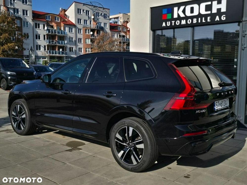 Volvo XC 60 B5 B AWD Plus Dark - 3