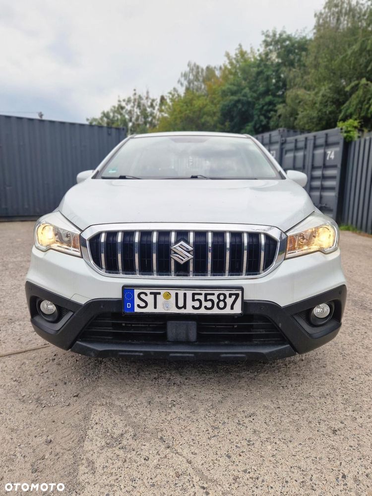 Suzuki SX4 S-Cross - 10