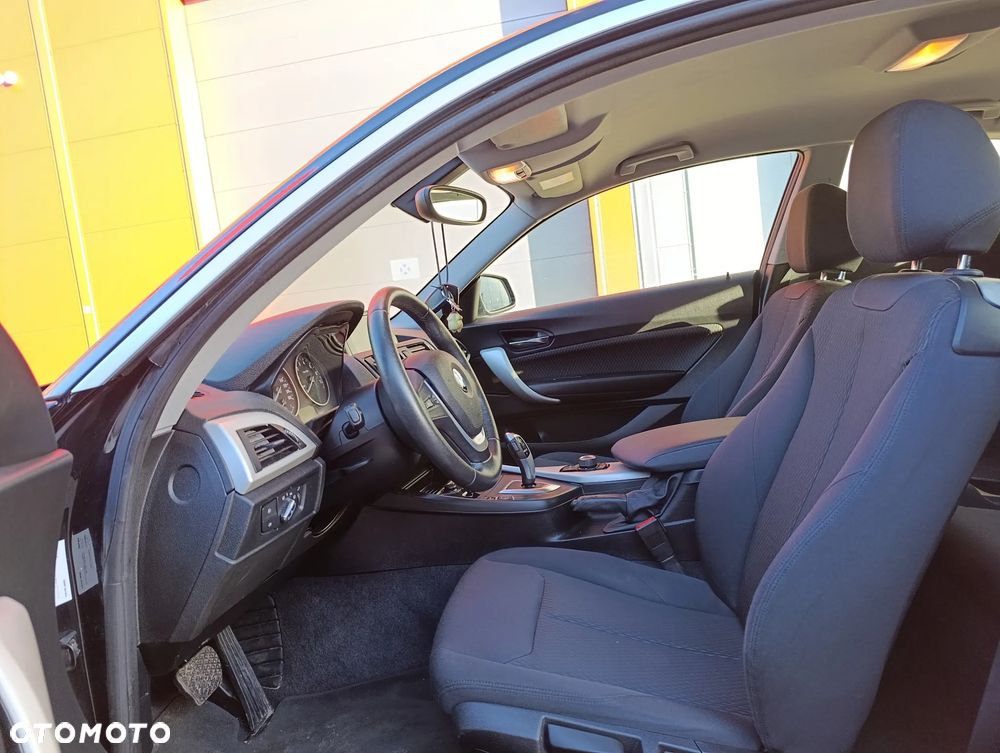 BMW Seria 1 116i Sport Line - 8