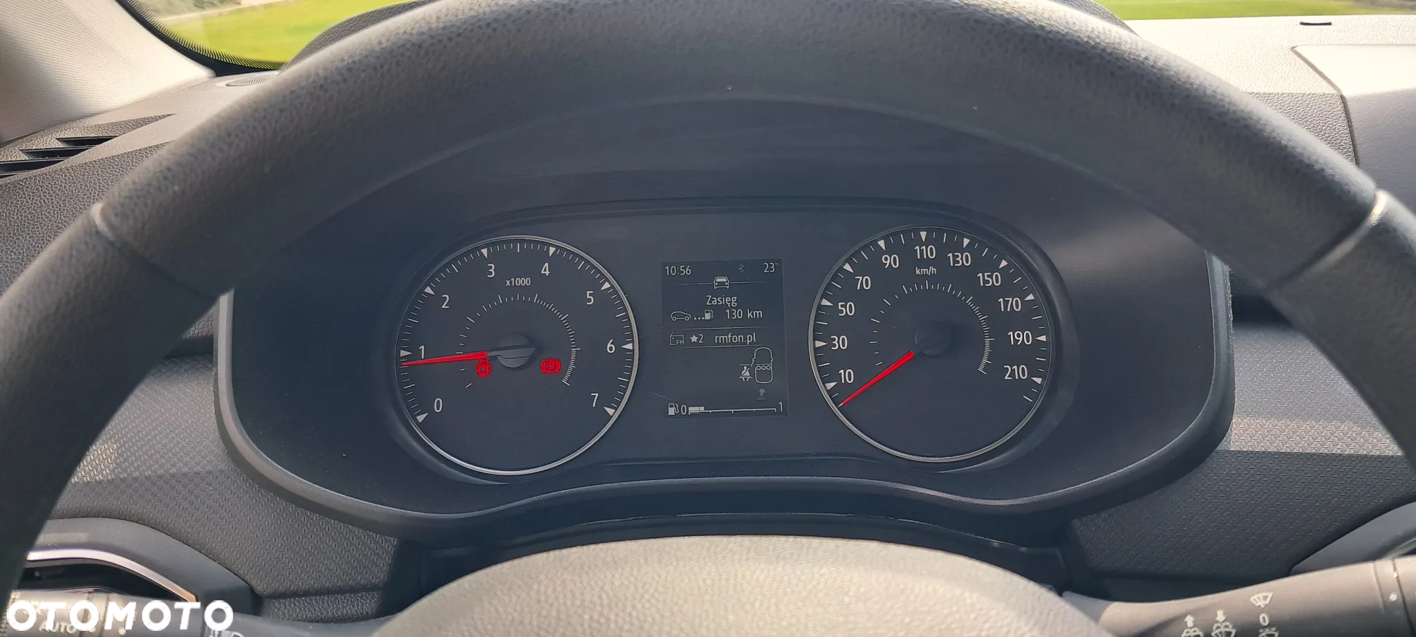 Dacia Sandero SCe 65 Essential - 21