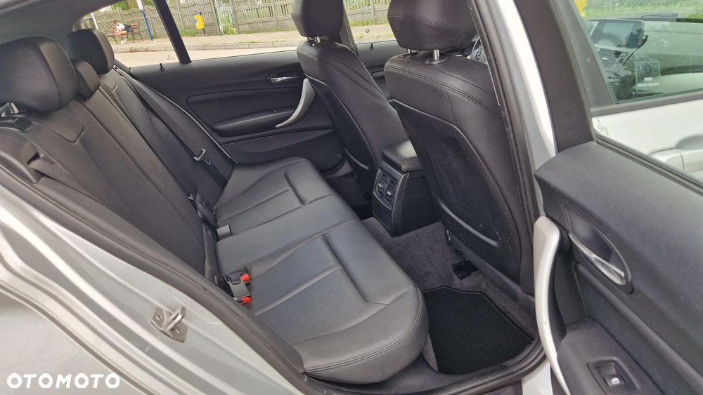 BMW Seria 1 118d Sport Line - 11