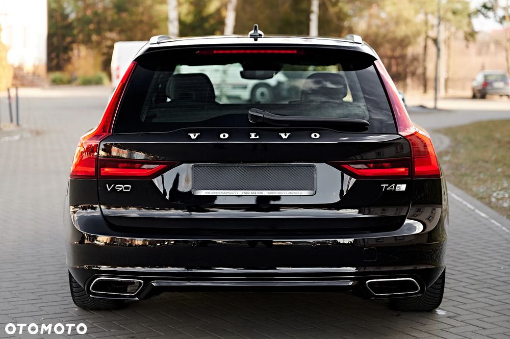 Volvo V90 T4 R-Design - 15