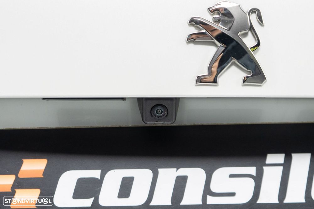 Peugeot e-2008 50 kWh Allure Pack - 15