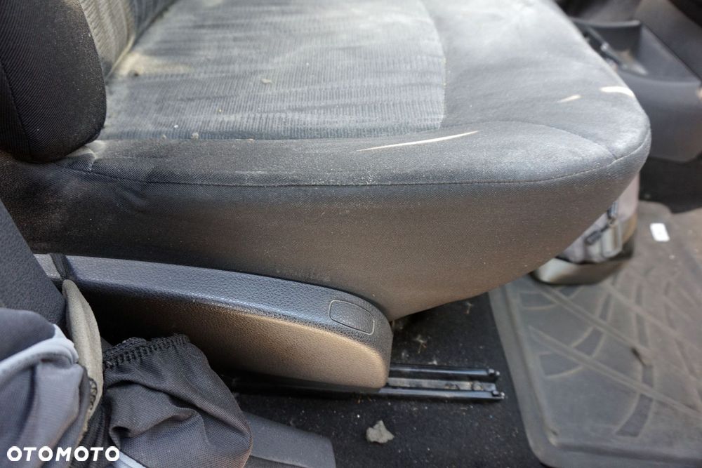 FOTEL PRZEDNI PRAWY DOKKER LIFT  DACIA 2017-2021 - 3