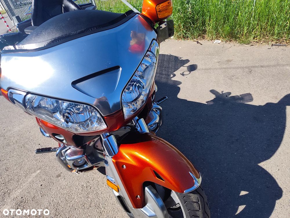 Honda GL - 6