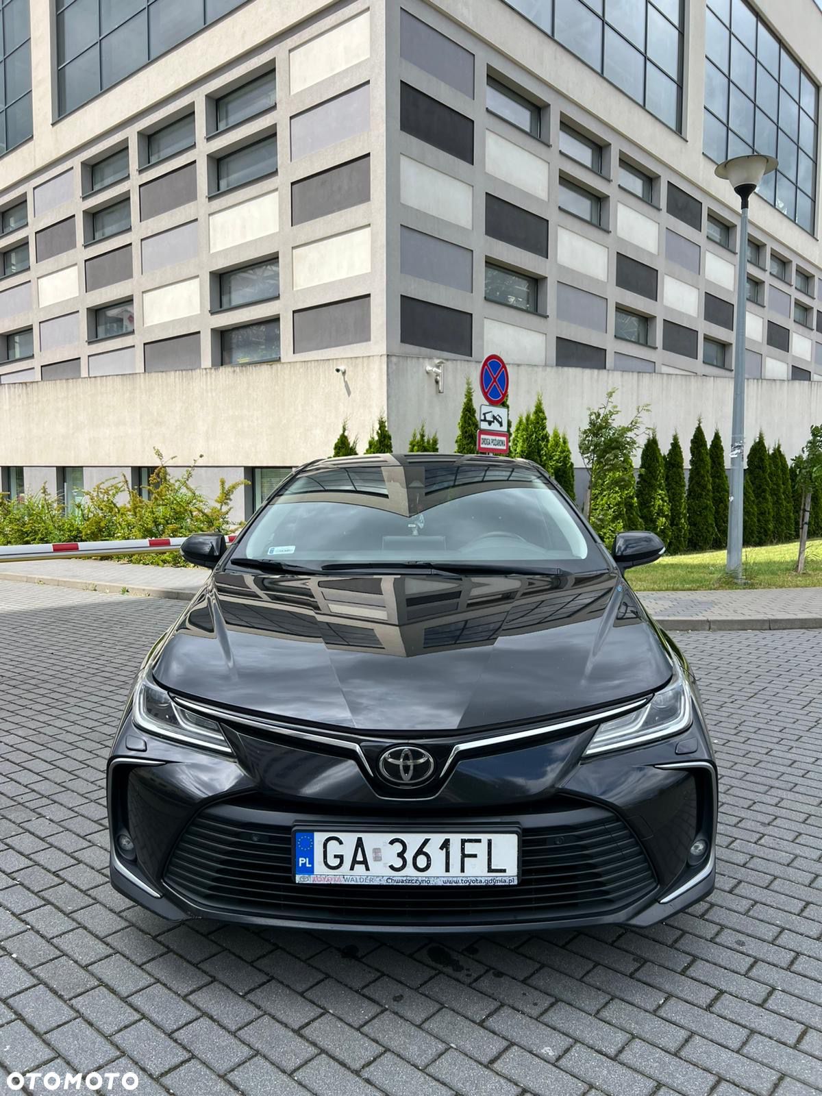 Toyota Corolla 1.6 Comfort - 1