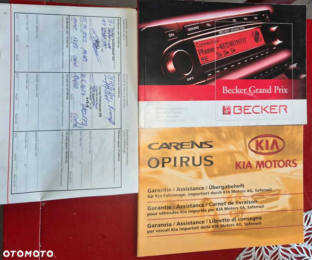 Kia Opirus - 19