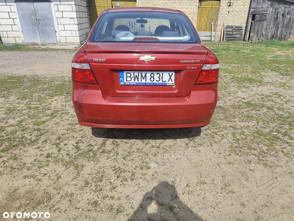 Chevrolet Aveo 1.2 SE / Plus - 6