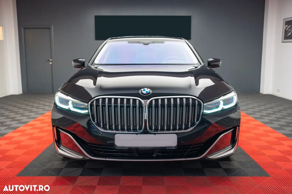 BMW Seria 7 740d xDrive MHEV - 2