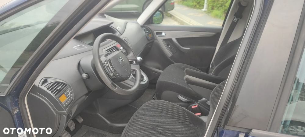 Citroën C4 Grand Picasso 1.8 16V Style - 10