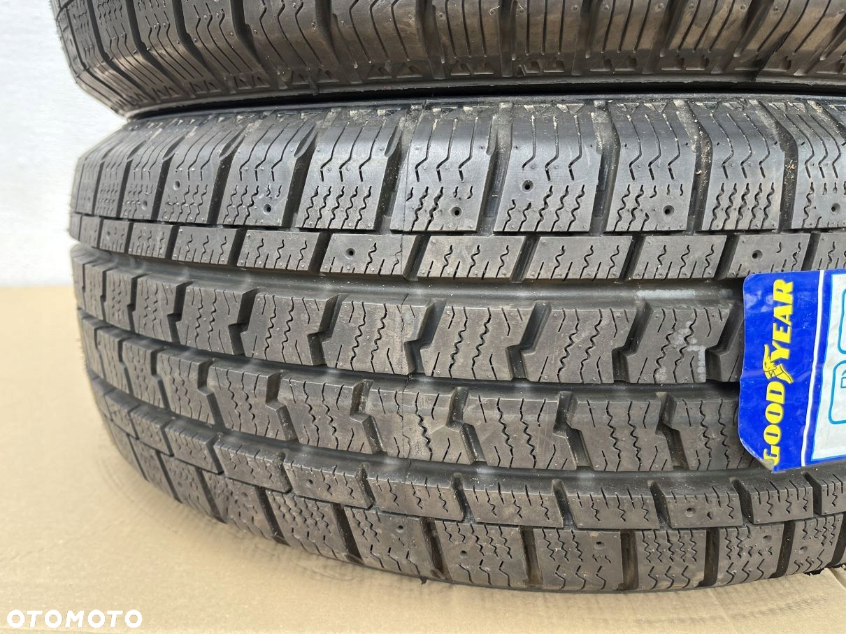 OPONY 235/65/16C 115/113R GOODYEAR CARGO ULTRAGRIP 2 - 5
