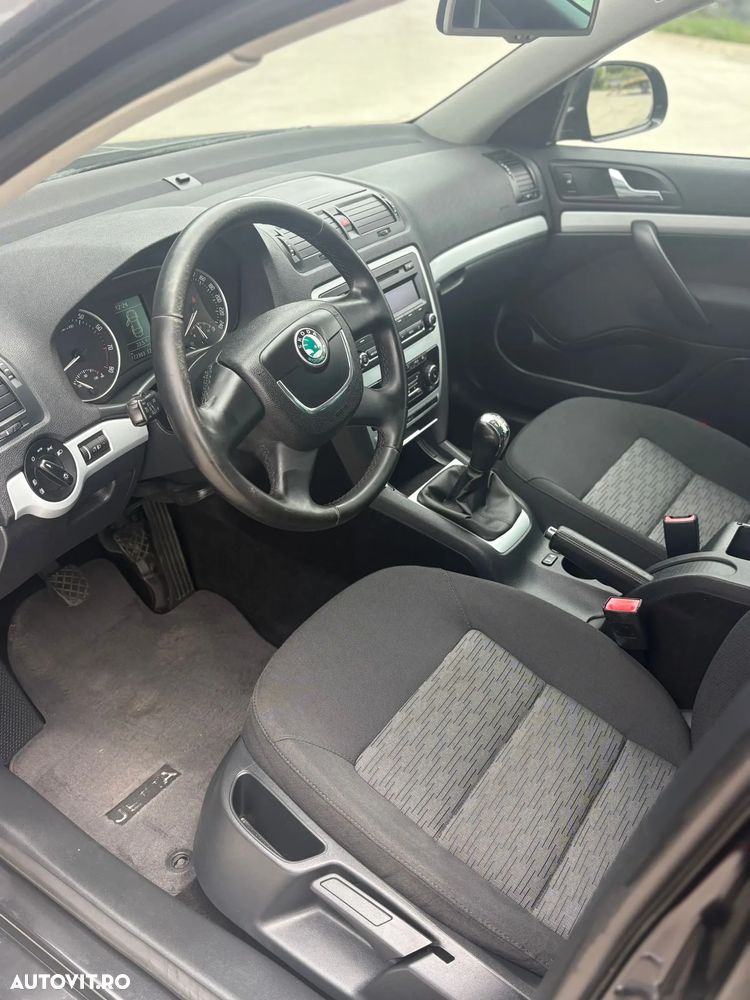 Skoda Octavia 1.4 TSI Ambiente - 14