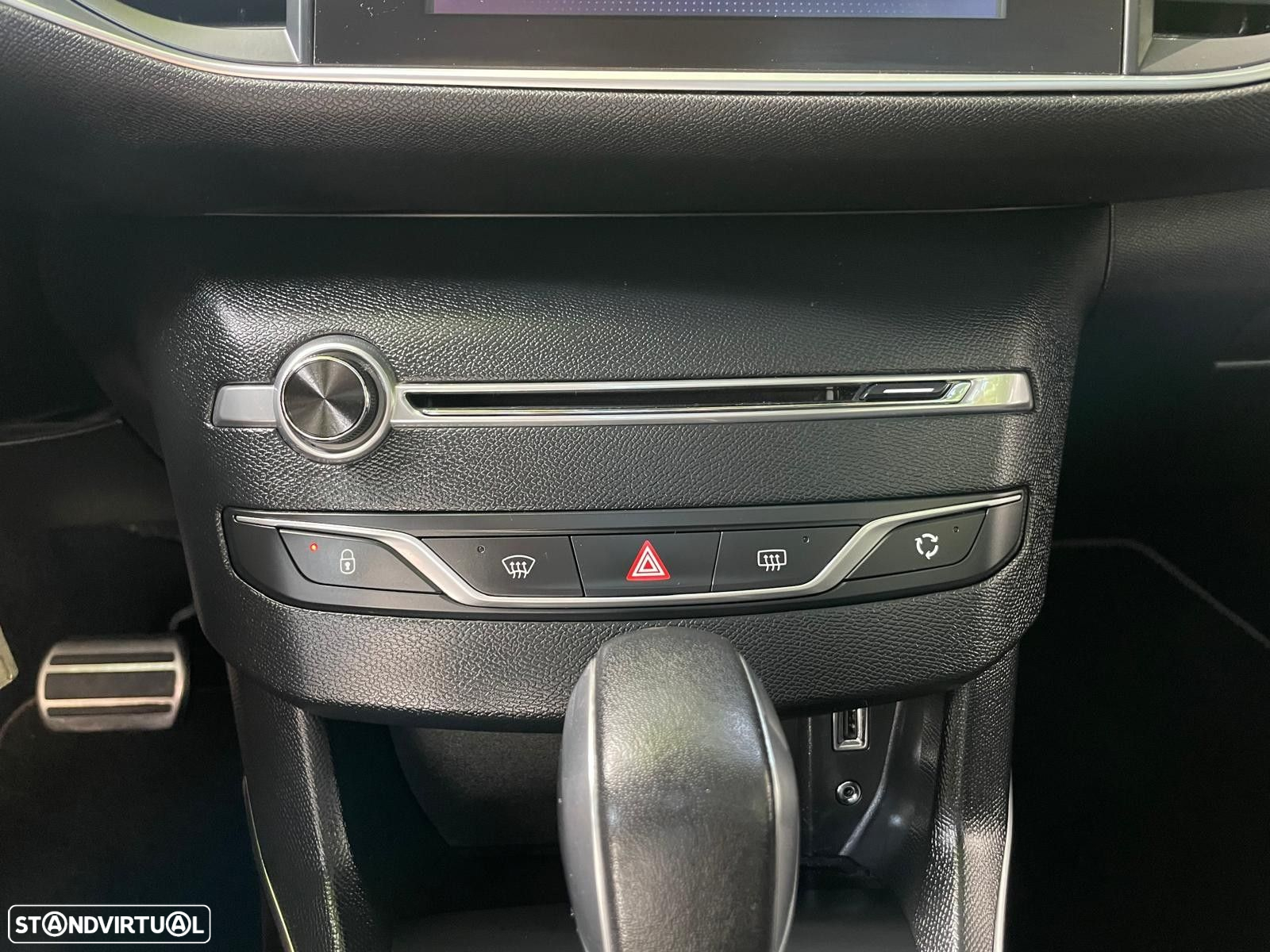 Peugeot 308 1.2 PureTech GT Line EAT8 - 20