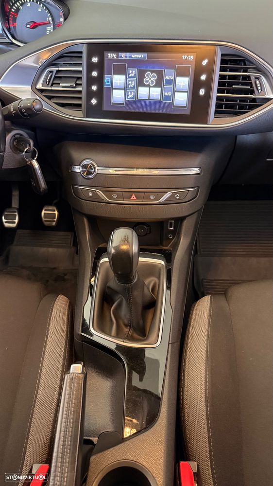 Peugeot 308 SW 1.6 BlueHDi Style - 20