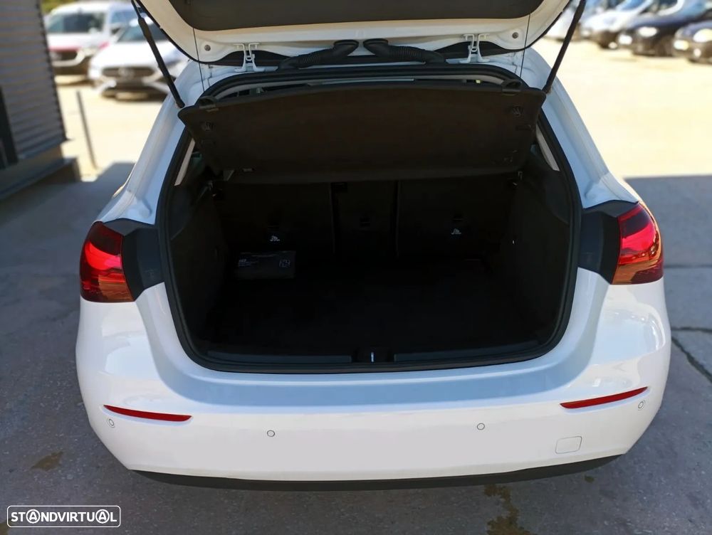 Mercedes-Benz A 200 7G-DCT - 8