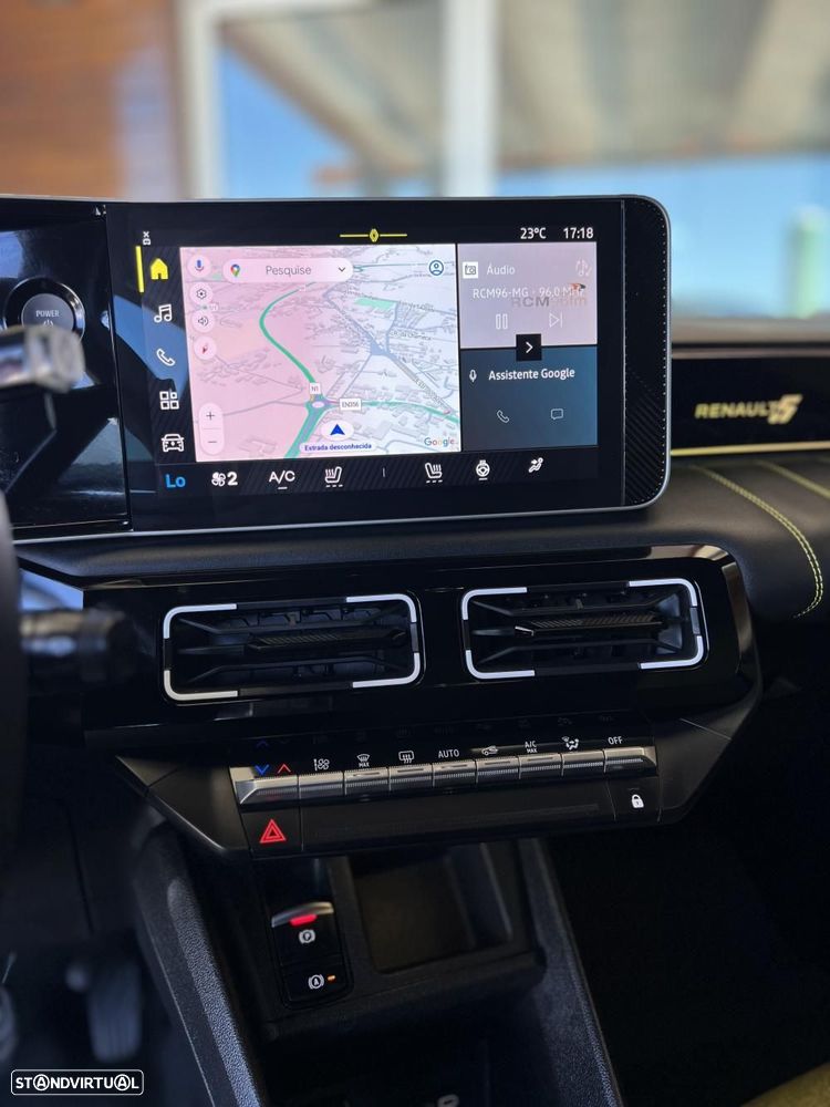 Renault 5 E-Tech 52 kWh Iconic Cinq Autonomia Conforto - 16